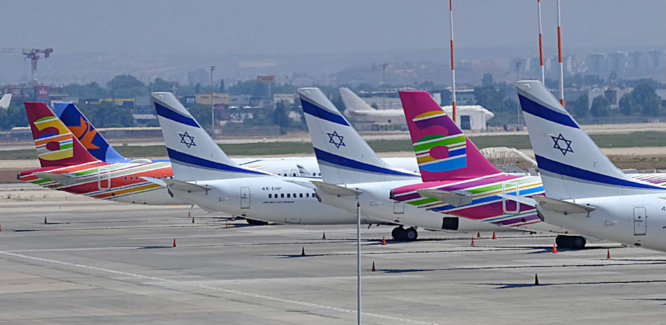 מטוסים ישראלים חונים בנתב''ג / צילום: דני שדה